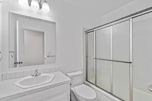 7206 N Amherst St, Portland, OR 97203 - Photo 27