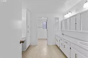 7206 N Amherst St, Portland, OR 97203 - Photo 19