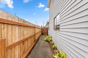 7206 N Amherst St, Portland, OR 97203 - Photo 39