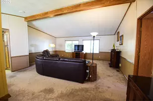 7918 SE King Rd, Milwaukie, OR 97222 - Photo 5