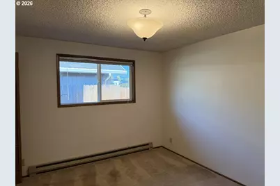 1145 8th St, Florence, OR 97439 - Photo 21