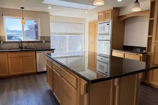 1145 8th St, Florence, OR 97439 - Photo 13