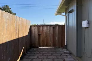 1145 8th St, Florence, OR 97439 - Photo 37