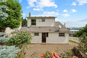 322 W C St, Rainier, OR 97048 - Photo 35