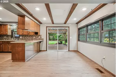 27882 S Mote Ln, Colton, OR 97017 - Photo 9