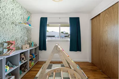 2895 Ferry St, Eugene, OR 97405 - Photo 19