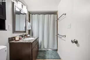 2895 Ferry St, Eugene, OR 97405 - Photo 21
