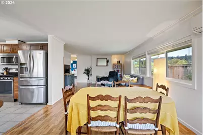 2895 Ferry St, Eugene, OR 97405 - Photo 7