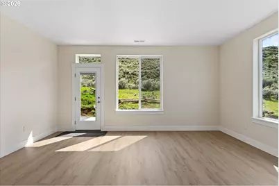 1504 Chestnut St, Baker City, OR 97814 - Photo 7