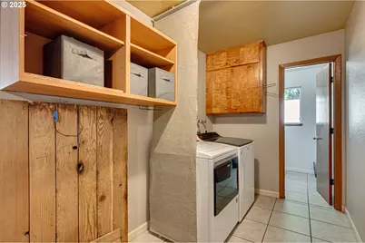 372 Insel Rd, Woodland, WA 98674 - Photo 17