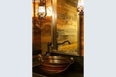 19476 SW Century Dr, Bend, OR 97702 - Photo 31