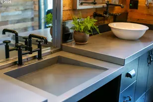 19476 SW Century Dr, Bend, OR 97702 - Photo 21