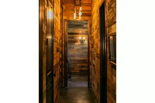 19476 SW Century Dr, Bend, OR 97702 - Photo 23