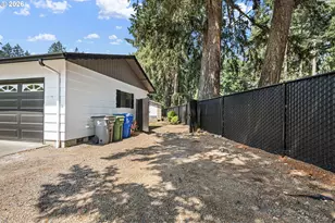 15 Kingsbury Ave, Eugene, OR 97404 - Photo 41
