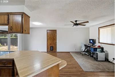 15 Kingsbury Ave, Eugene, OR 97404 - Photo 13
