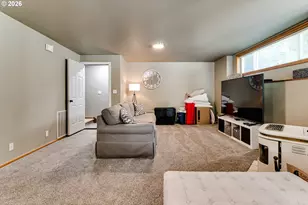 798 Prescott Ln, Springfield, OR 97477 - Photo 33