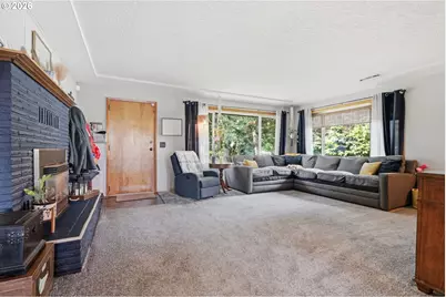 3743 SE Hager Ln, Milwaukie, OR 97267 - Photo 3