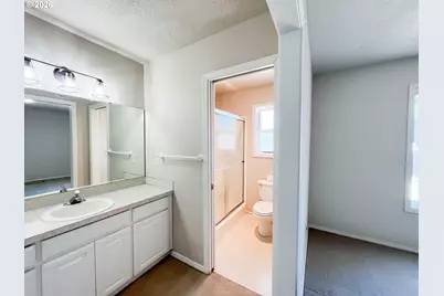 1325 Independence Ave, Woodburn, OR 97071 - Photo 15