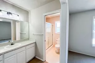 1325 Independence Ave, Woodburn, OR 97071 - Photo 15