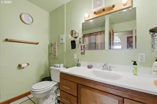 3287 Olive Way, Longview, WA 98632 - Photo 17
