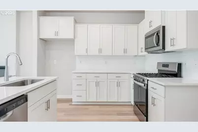 6511 SE Nasha St, Hillsboro, OR 97123 - Photo 9