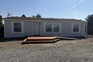 210 NE Fourth St, Irrigon, OR 97844 - Photo 1