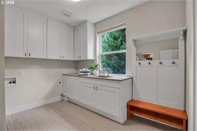 10653 NW Lost Park Dr, Portland, OR 97229 - Photo 17