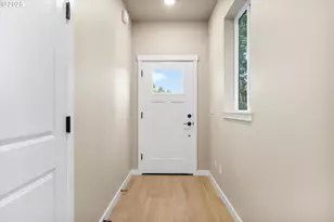 6325 SE Chloe Rose Wy, Milwaukie, OR 97267 - Photo 5