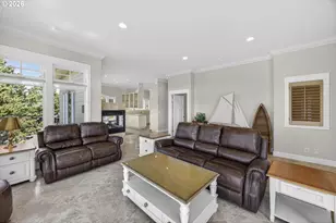 84 Sailors Ravine Ct, Florence, OR 97439 - Photo 11