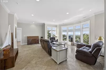 84 Sailors Ravine Ct, Florence, OR 97439 - Photo 9