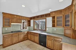 18525 NW St Helens Rd, Portland, OR 97231 - Photo 11