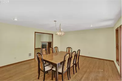 18525 NW Saint Helens Rd, Portland, OR 97231 - Photo 9