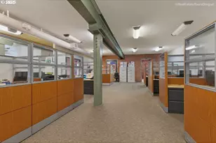 1325 NW Flanders St, Portland, OR 97209 - Photo 9