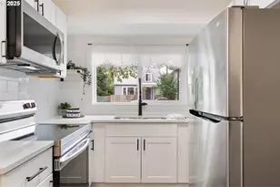 8019 SE Boise St, Portland, OR 97206 - Photo 15