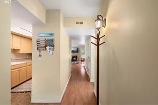 6605 W Burnside St, Portland, OR 97210 - Photo 5