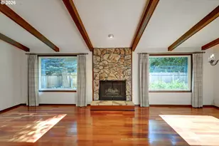 4605 NW Owyhee Ct, Portland, OR 97229 - Photo 9