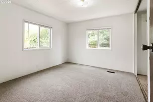 1199 N Terry St, Eugene, OR 97402 - Photo 13