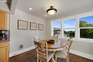 207 Cypress Ave, Garibaldi, OR 97118 - Photo 11