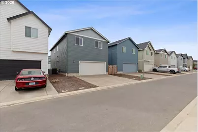 671 Nichols Ln, Woodburn, OR 97071 - Photo 31