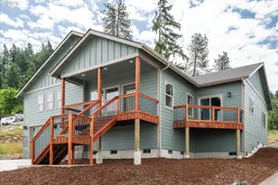 763 Boulder Loop, Creswell, OR 97426 - Photo 3