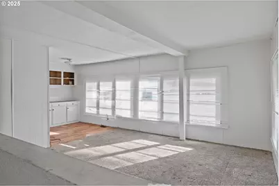 91319 Grinnell Ln, Coos Bay, OR 97420 - Photo 5