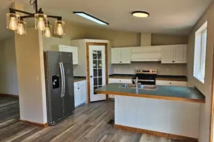 58497 Fairview Rd, Coquille, OR 97423 - Photo 9