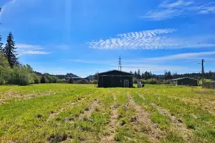 58497 Fairview Rd, Coquille, OR 97423 - Photo 5