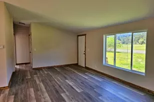 58497 Fairview Rd, Coquille, OR 97423 - Photo 11