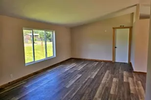 58497 Fairview Rd, Coquille, OR 97423 - Photo 13