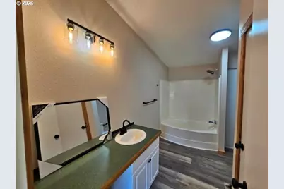 58497 Fairview Rd, Coquille, OR 97423 - Photo 17