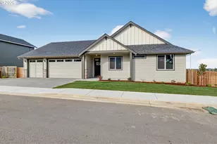 2842 NE Justus Ave, Estacada, OR 97023 - Photo 3