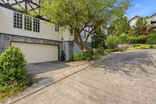 1915 NW Yorkshire Ln, Portland, OR 97229 - Photo 33