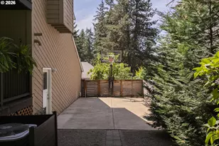 6 Scarborough Dr, Lake Oswego, OR 97034 - Photo 43