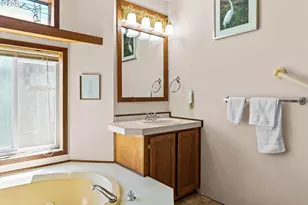 3355 N Delta Hwy, Eugene, OR 97408 - Photo 19